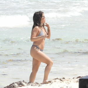 Free Nude Celeb Maren Morris 067 pic