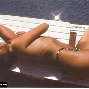 Famous Nude Maria Conchita Alonso 013 pic