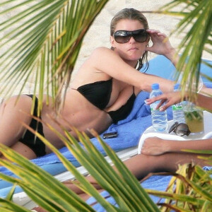 Nude Celeb Marisa Miller 043 pic