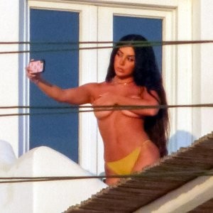 Naked celebrity picture Martha Kalifatidis 007 pic
