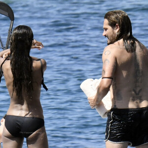 Leaked Zoe Saldana 050 pic