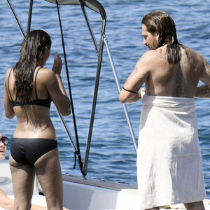 Celebrity Leaked Nude Photo Zoe Saldana 053 pic