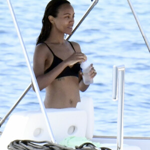 Newest Celebrity Nude Zoe Saldana 109 pic