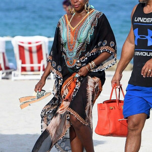 Real Celebrity Nude Mary J. Blige 034 pic