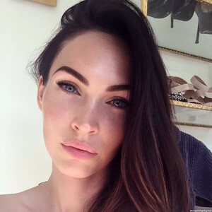 Celeb Naked Megan Fox 058 pic