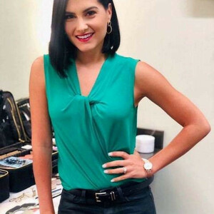 Nude Celebrity Picture Megan Olivi 049 pic