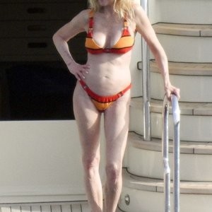 Celebrity Naked Melanie Griffith 040 pic