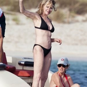 nude celebrities Melanie Griffith 011 pic