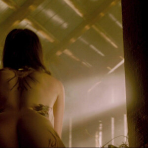 Celeb Naked Merritt Patterson 014 pic