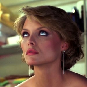 Michelle Pfeiffer Nude – Into the Night (9 Pics + GIF & Video) – Leaked Nudes