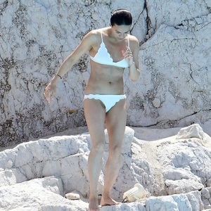 Nude Celeb Pic Michelle Rodriguez 001 pic
