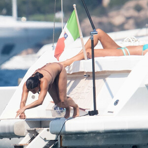 Nude Celebrity Picture Michelle Rodriguez 011 pic