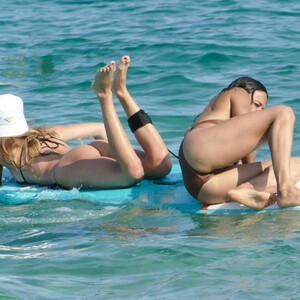 celeb nude Michelle Rodriguez 038 pic