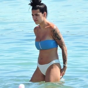 Mike Heiter & Elena Miras Enjoy a Day at the Beach in Palma (23 Photos) – Leaked Nudes