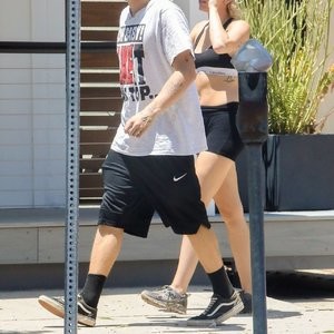 Miley Cyrus & Cody Simpson Walk with Their Dog (10 Photos) - Leaked Nudes