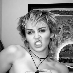 Free Nude Celeb Miley Cyrus 005 pic