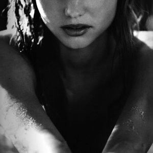 Celebrity Nude Pic Miranda Kerr 012 pic