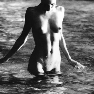 Naked Celebrity Pic Miranda Kerr 015 pic