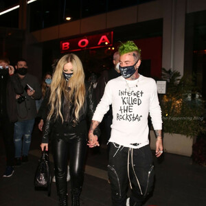 Mod Sun & Avril Lavigne Arrive Hand in Hand at BOA Steakhouse Ahead of Valentine’s Day (139 Photos) - Leaked Nudes