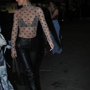 Nude Celebrity Picture Maura Higgins 011 pic