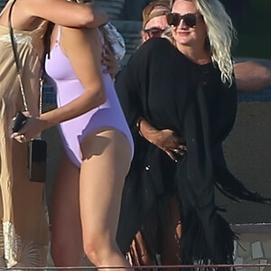 Leaked Molly Sims 011 pic