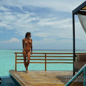 Famous Nude Monimalibu 059 pic