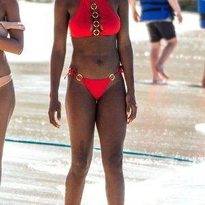 Leaked Celebrity Pic Mouna Traore 005 pic