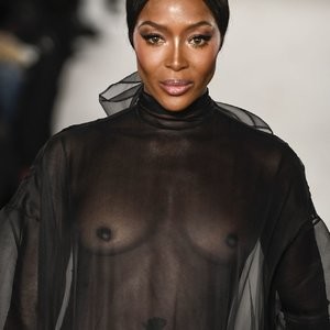 Real Celebrity Nude Naomi Campbell 002 pic