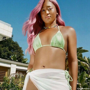 Famous Nude Naomi Osaka 017 pic