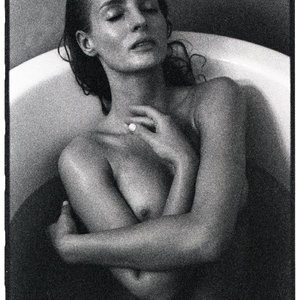 Naked Celebrity Natalia Uliasz 001 pic