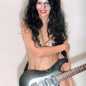 Best Celebrity Nude Natasha Blasick 001 pic