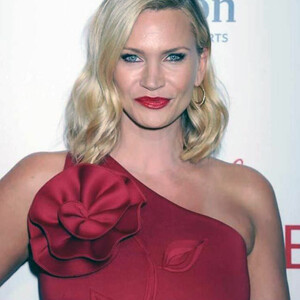 Celebrity Nude Pic Natasha Henstridge 125 pic