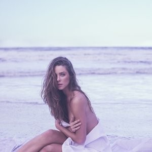 Naked Celebrity Pic Nathalie Edenburg 002 pic