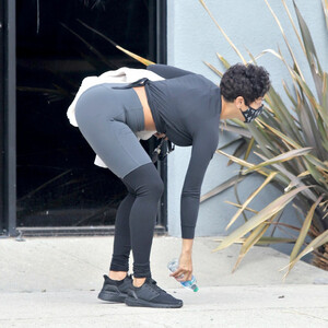 Nicole Murphy is Spotted Leaving a Gym in LA (20 Photos) – Leaked Nudes