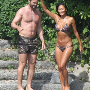 Naked Celebrity Nicole Scherzinger 029 pic