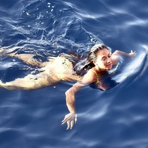 Naked celebrity picture Nicole Scherzinger 022 pic