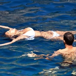 nude celebrities Nicole Scherzinger 060 pic