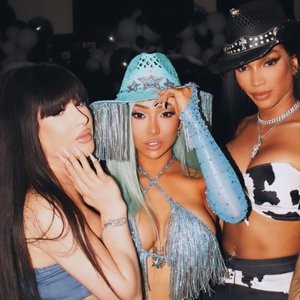 Nikita Dragun Shows Off All Her Assets While Rocking All Blue Arriving at Madison Beer’s 21st Birthday (28 Photos + Videos) - Leaked Nudes