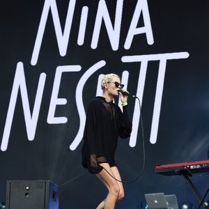 Leaked Celebrity Pic Nina Nesbitt 009 pic