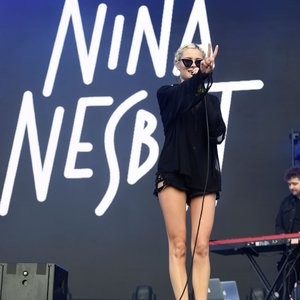 Free nude Celebrity Nina Nesbitt 013 pic