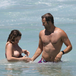â€œNippyâ€ First Beach Date! Abbie Chatfield & Danny Clayton are Pictured Enjoying a Swim in Bondi Beach (64 Photos) – Leaked Nudes