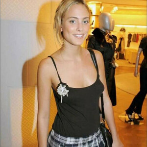 Nude Celeb Pic Nora Arnezeder 040 pic