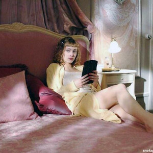 Naked Celebrity Pic Nora Arnezeder 049 pic