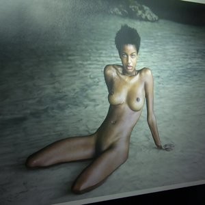 Famous Nude Ebonee Davis 222 pic
