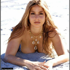 Celeb Naked Odalys Garcia 006 pic