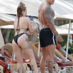 Naked Celebrity Pic Olivia Buckland 037 pic