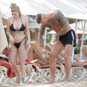 Naked Celebrity Pic Olivia Buckland 065 pic