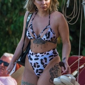 Olivia Buckland Sexy (25 Photos) - Leaked Nudes