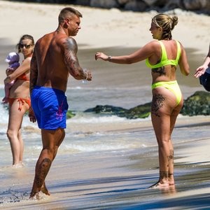 Leaked Celebrity Pic Olivia Buckland 019 pic