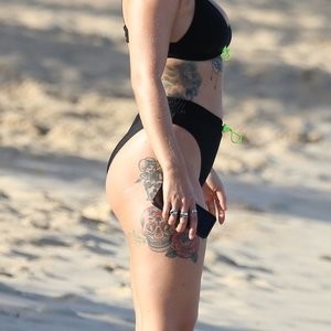 Leaked Celebrity Pic Olivia Buckland 030 pic